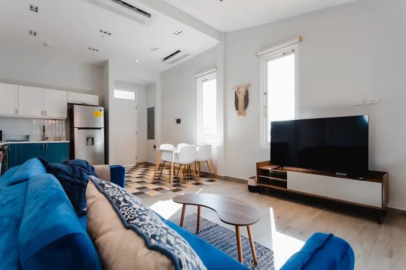 Polished 1BR in Casco Antiguo w/ Balcony