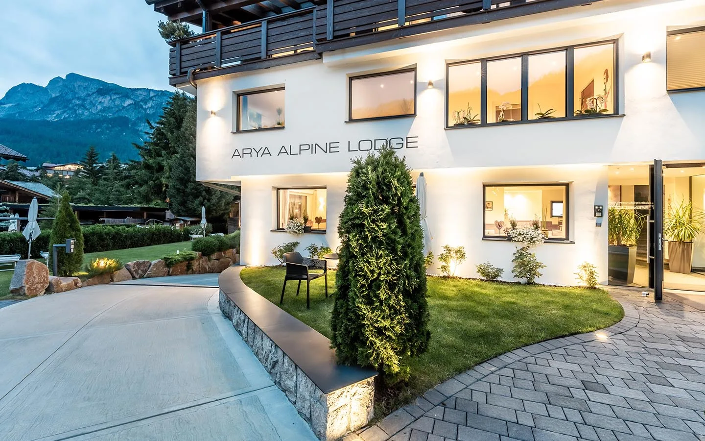 Arya Alpine Lodge en Selva di Val Gardena en verano