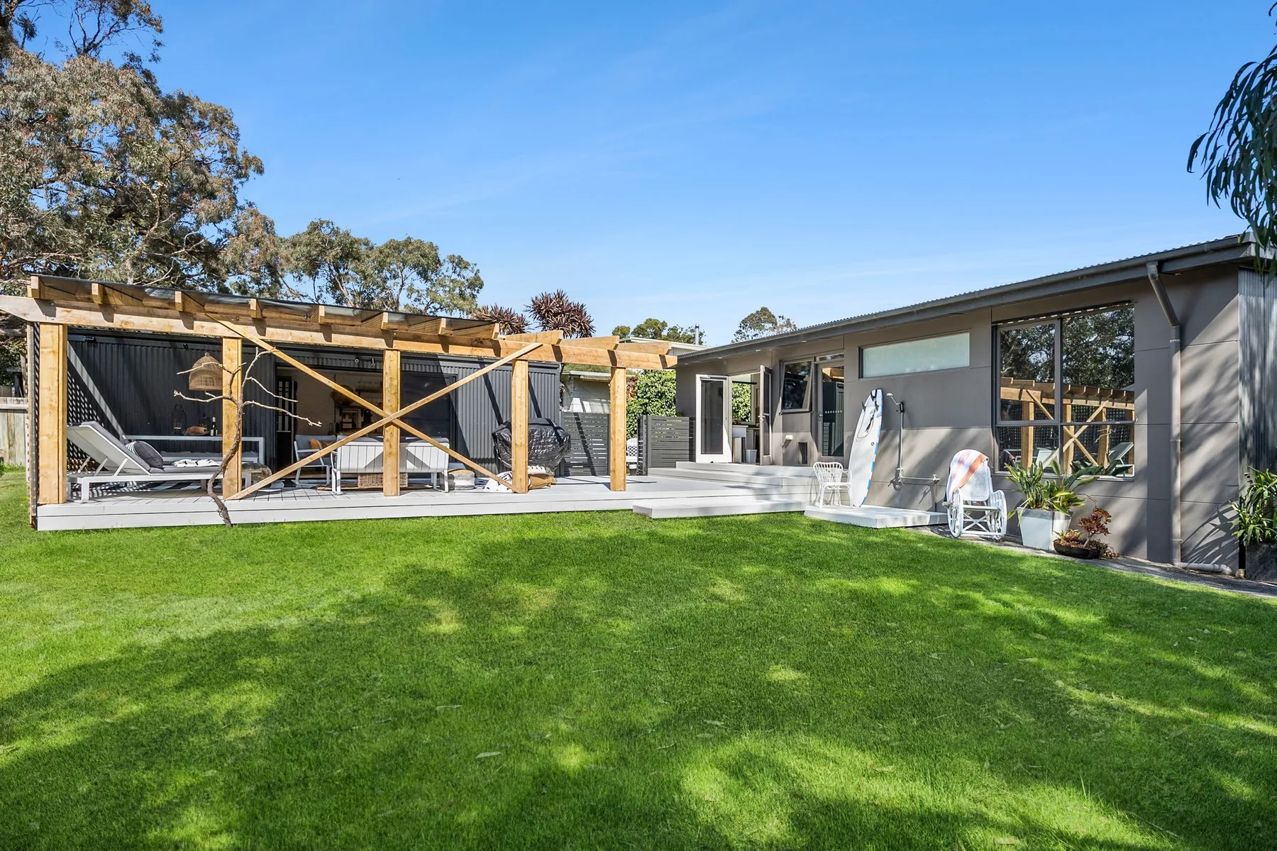 Links & Leisure Retreat – Relaxed Coastal Stay