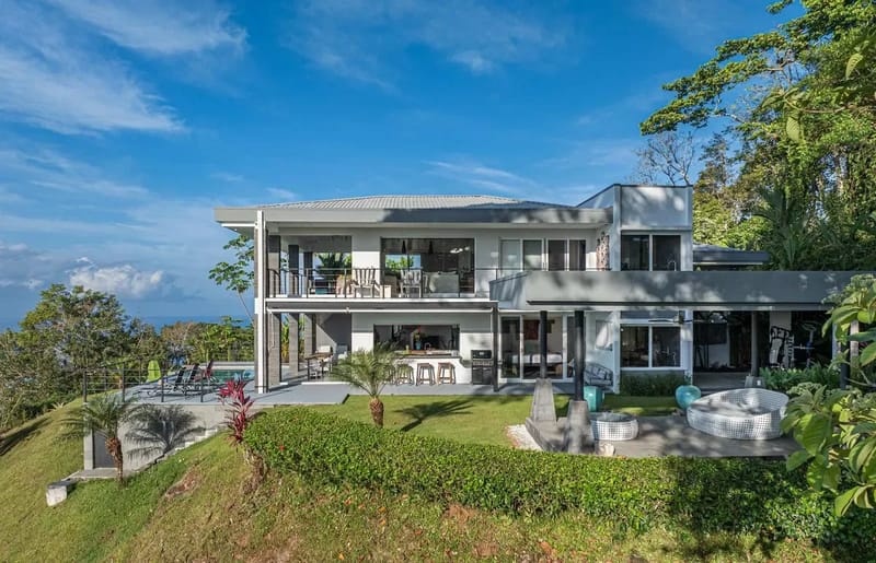 Luxury 3BR Rainforest Villa w/ Oceanview Pool
