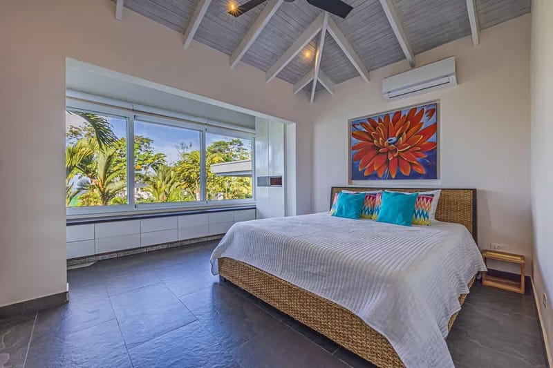 Luxury 3BR Rainforest Villa w/ Oceanview Pool