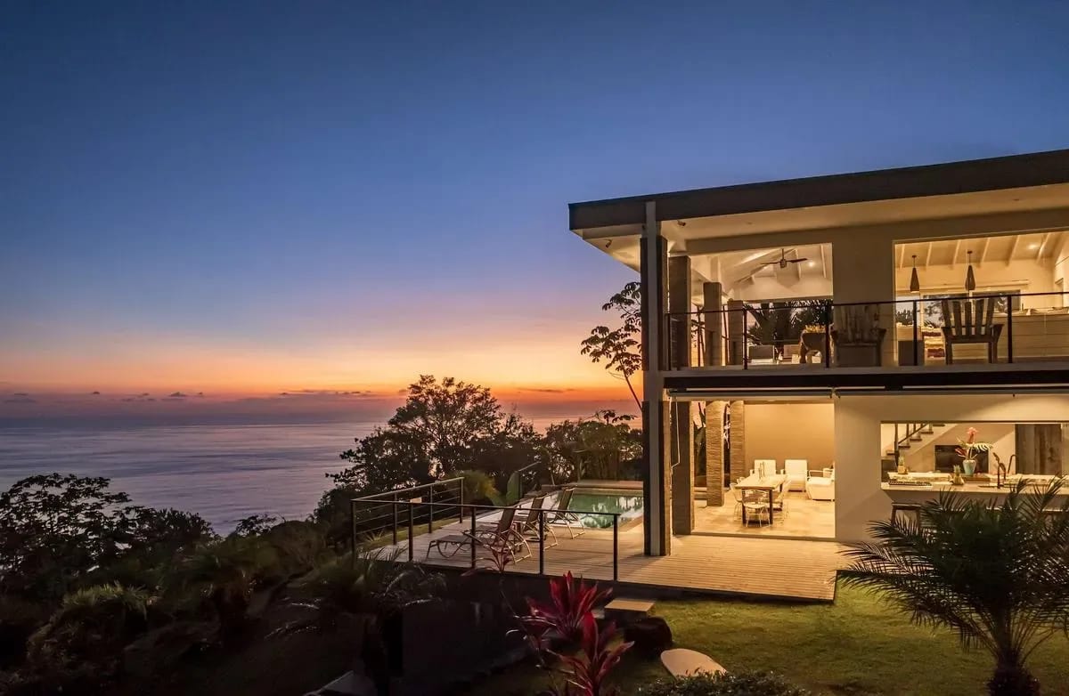 Luxury 3BR Rainforest Villa w/ Oceanview Pool