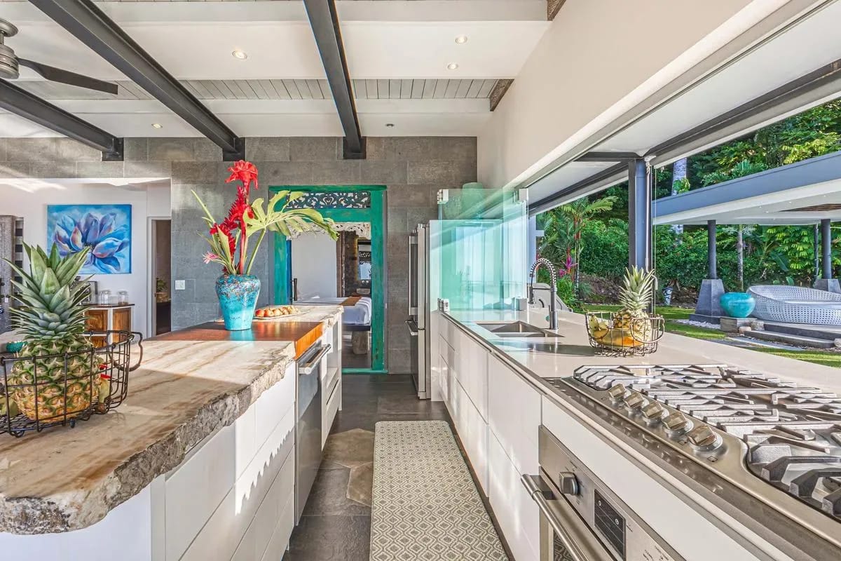 Luxury 3BR Rainforest Villa w/ Oceanview Pool
