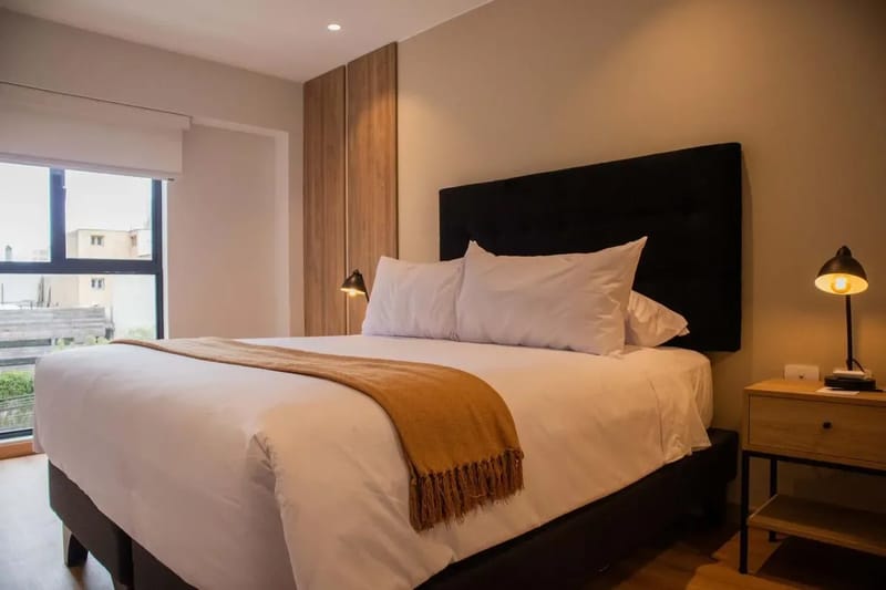 Stylish & Cozy 3BR w/ Balcony in Miraflores