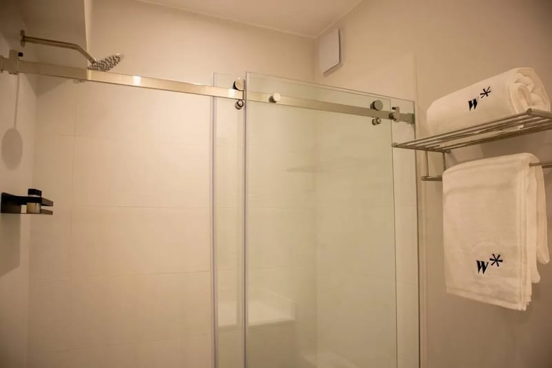 Stylish & Cozy 3BR w/ Balcony in Miraflores