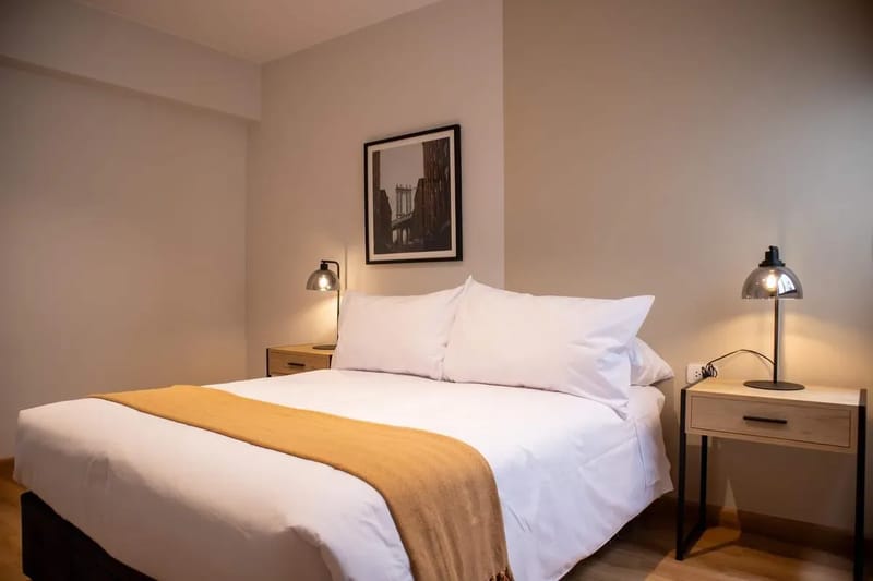 Stylish & Cozy 3BR w/ Balcony in Miraflores