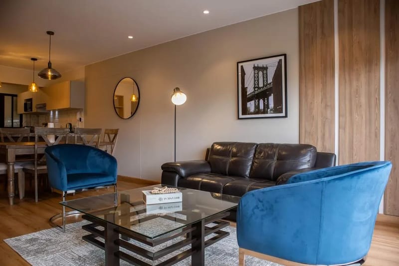 Stylish & Cozy 3BR w/ Balcony in Miraflores