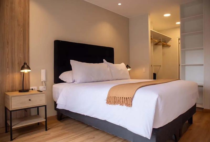 Stylish & Cozy 3BR w/ Balcony in Miraflores