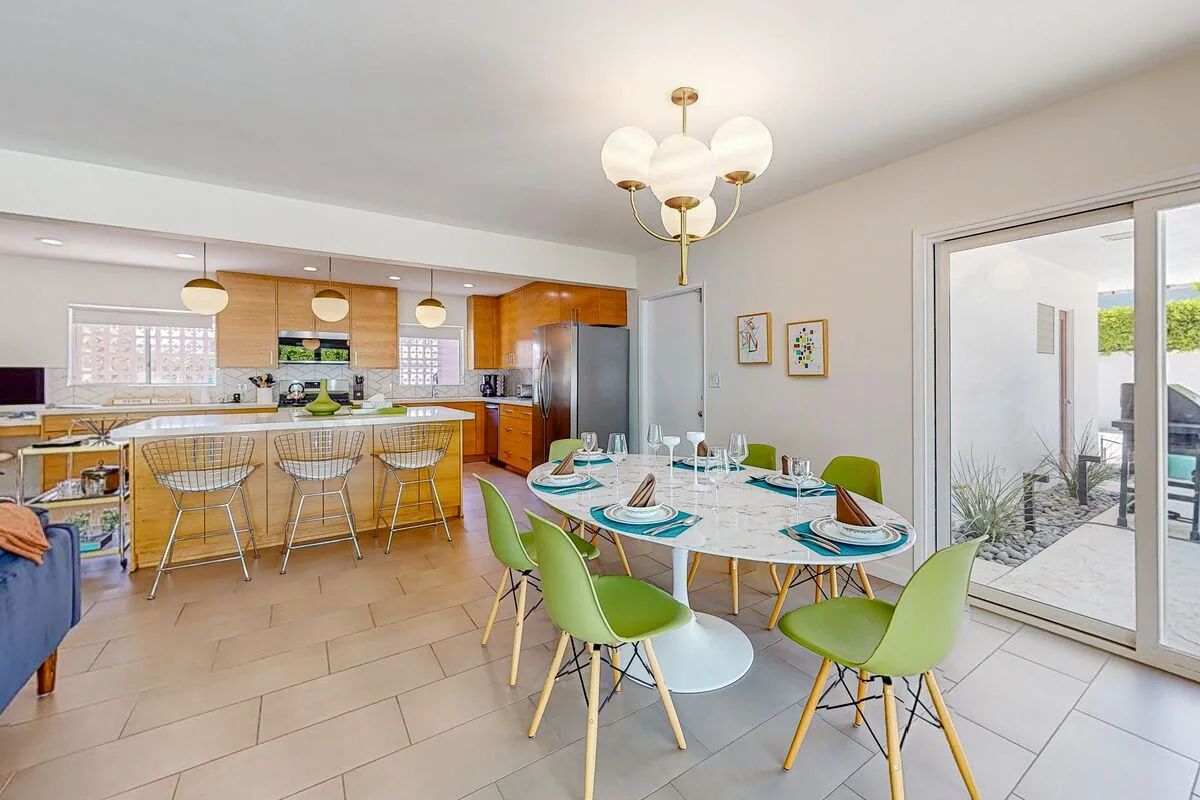 Twin Palms Modern