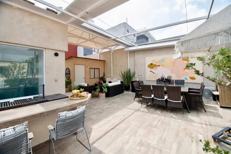 Sunny 7BR House with Amazing Terrace