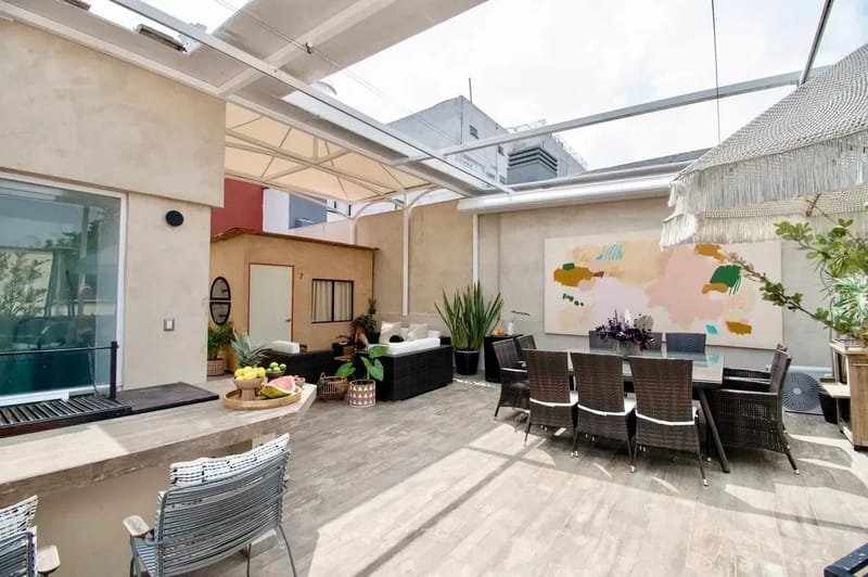 Sunny 7BR House with Amazing Terrace
