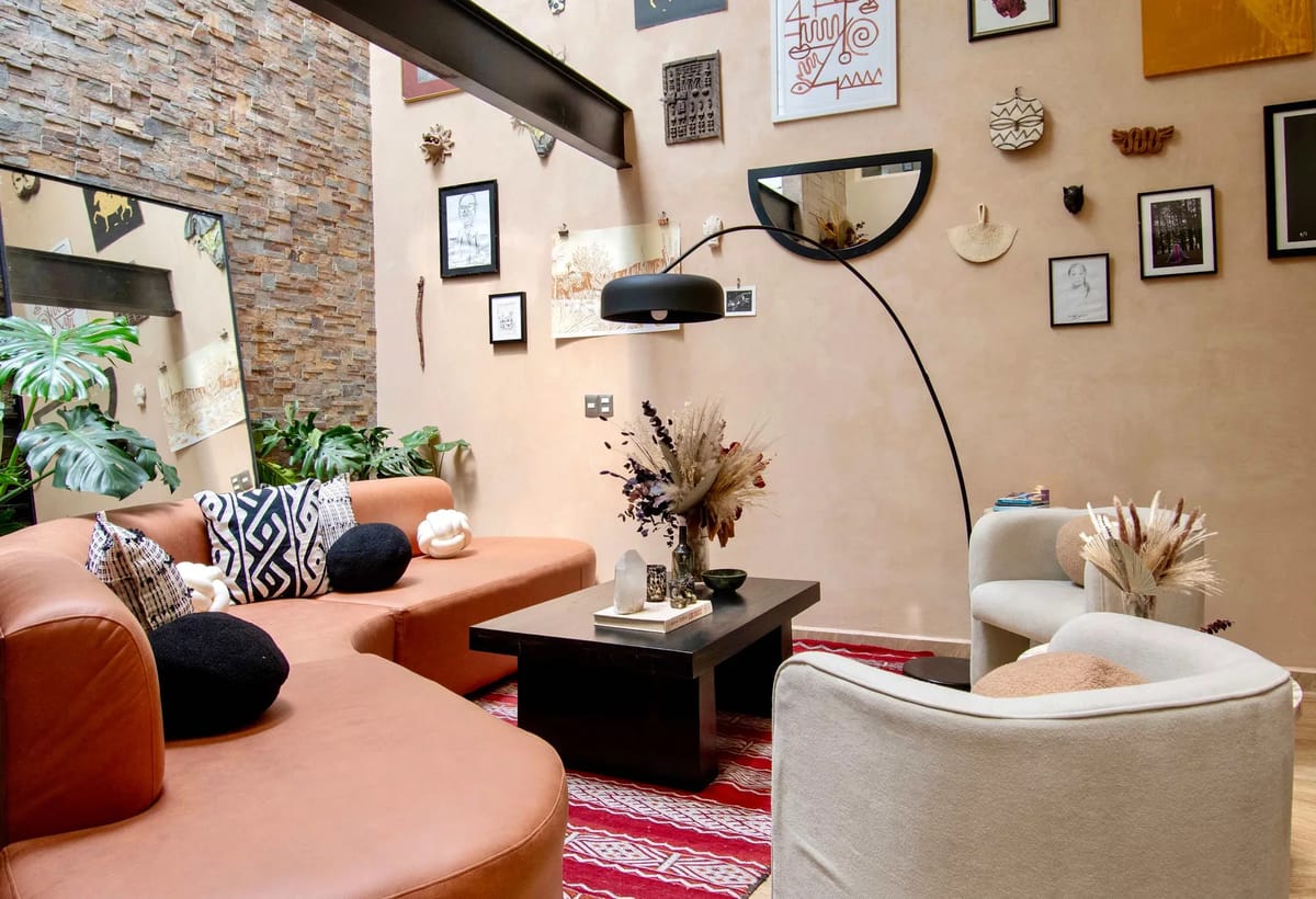 Sunny 7BR House with Amazing Terrace