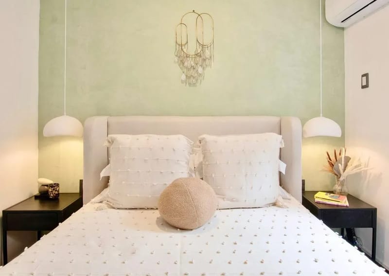 Sunny 7BR House with Amazing Terrace