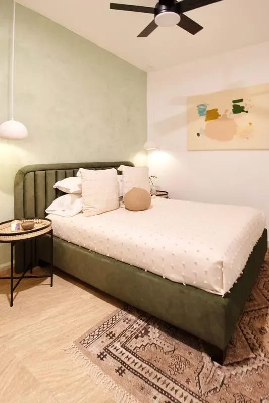 Sunny 7BR House with Amazing Terrace
