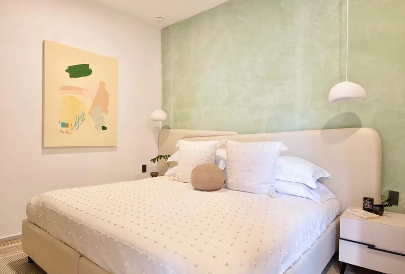 Sunny 7BR House with Amazing Terrace