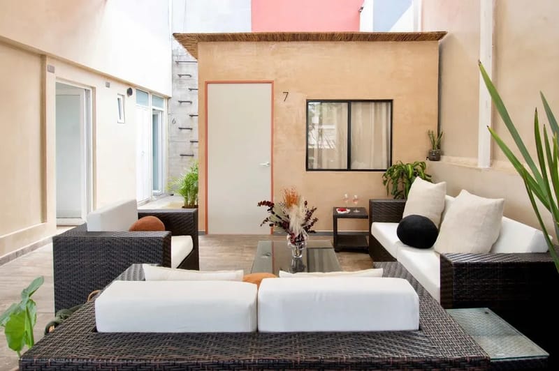 Sunny 7BR House with Amazing Terrace
