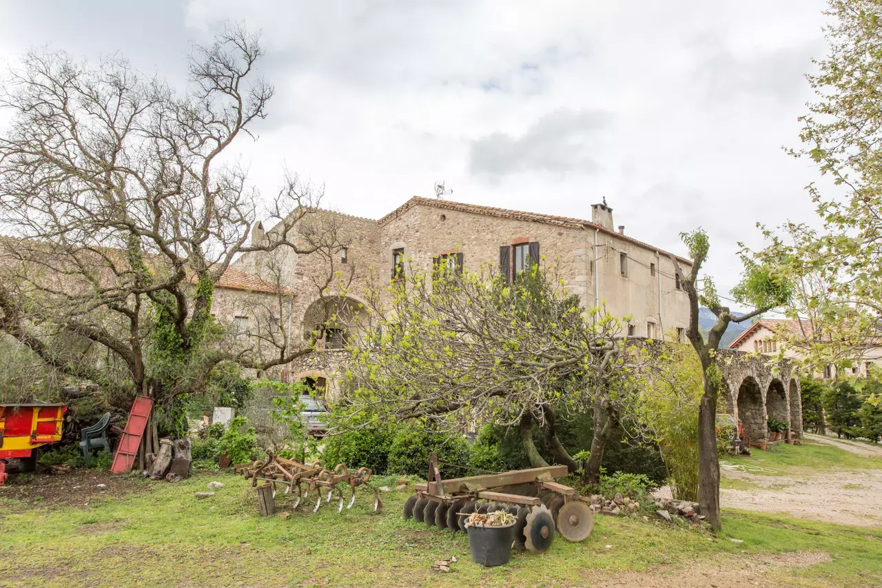 Can Massot, Darnius