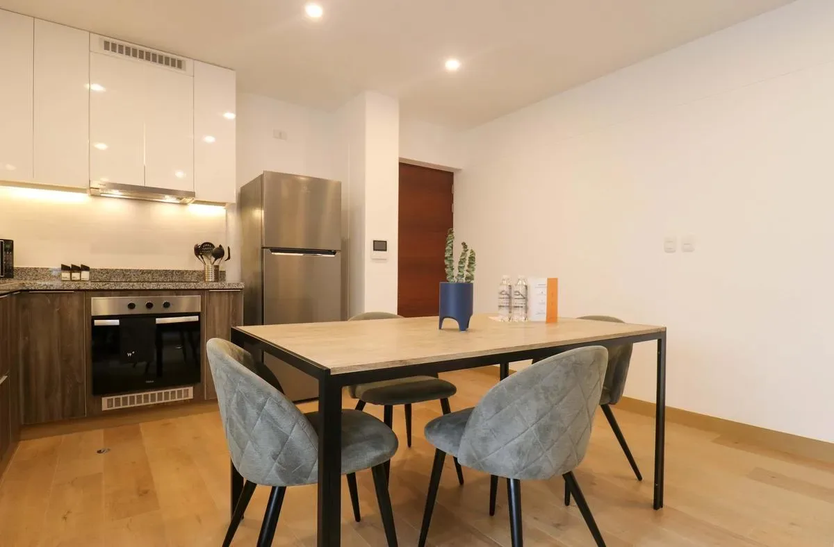 Picturesque 2BR in Miraflores near Larcomar