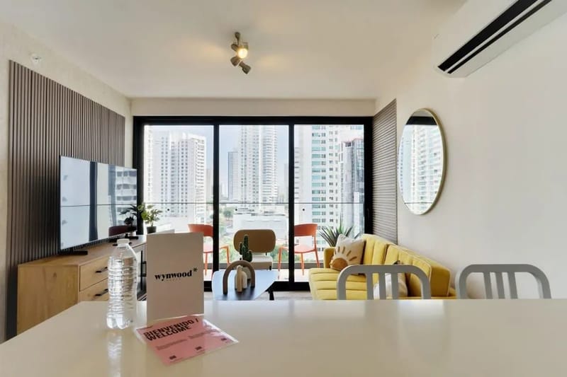 High-end 1BR in San Francisco w/ Balcony