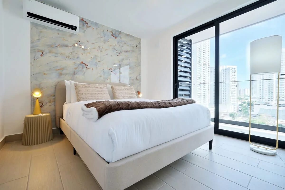 High-end 1BR in San Francisco w/ Balcony