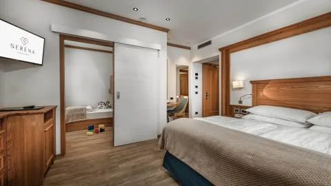 Family Cielo room