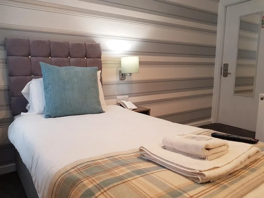 Single Room at Tiffany's Hotel