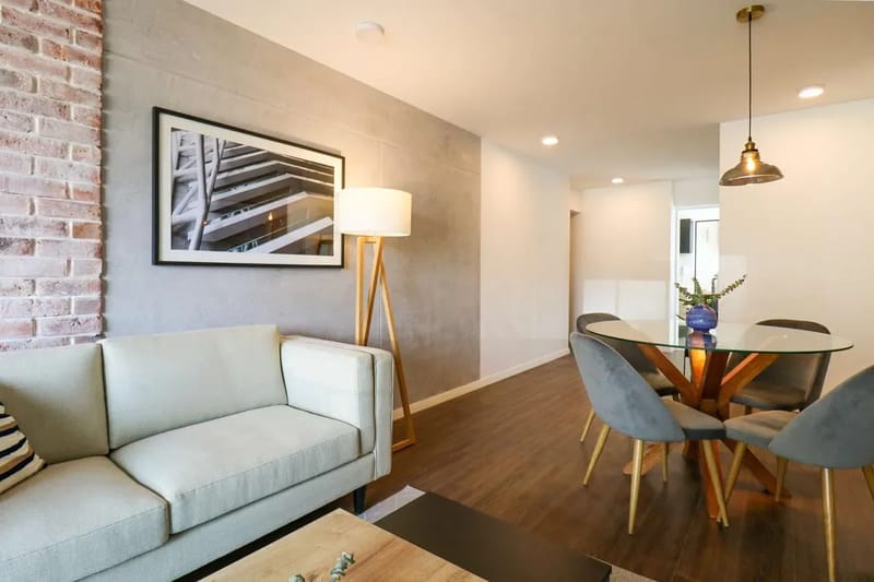 Dreamy 2BR with Balcony in Miraflores