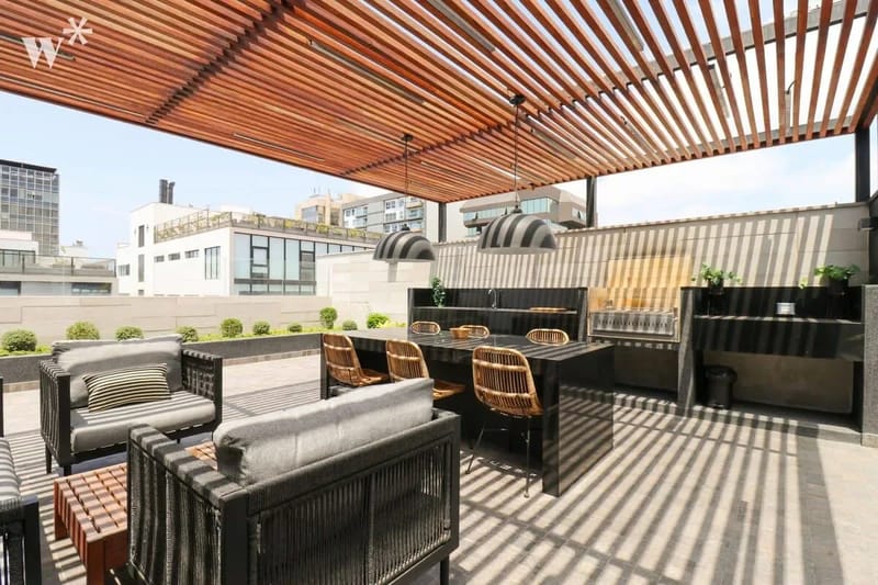 Dreamy 2BR with Balcony in Miraflores