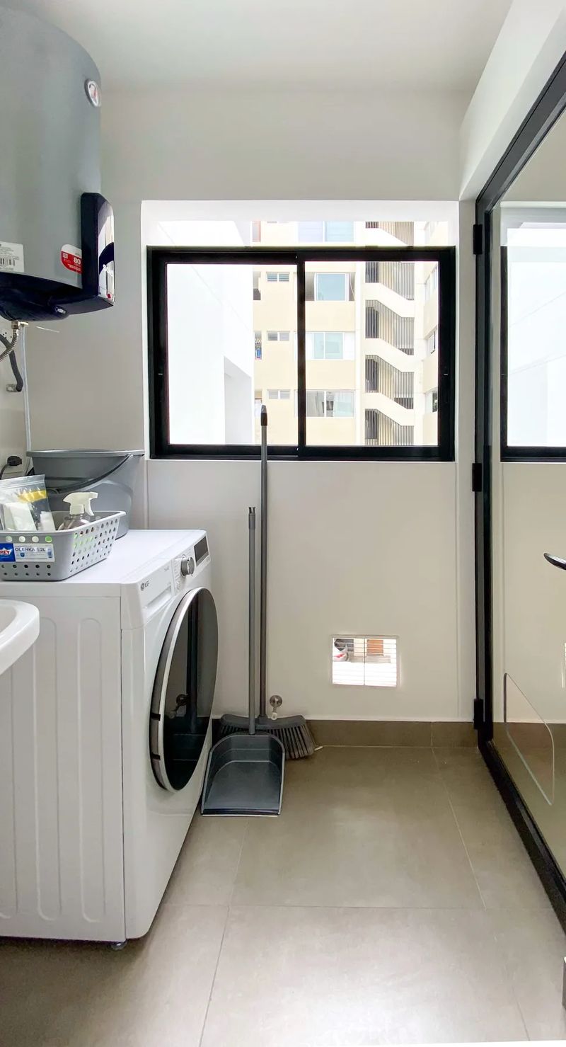 Dreamy 2BR with Balcony in Miraflores