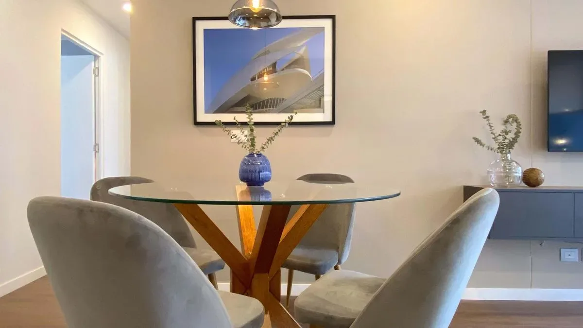 Dreamy 2BR with Balcony in Miraflores
