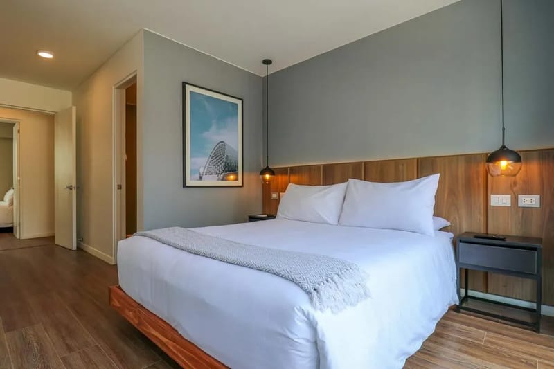Dreamy 2BR with Balcony in Miraflores