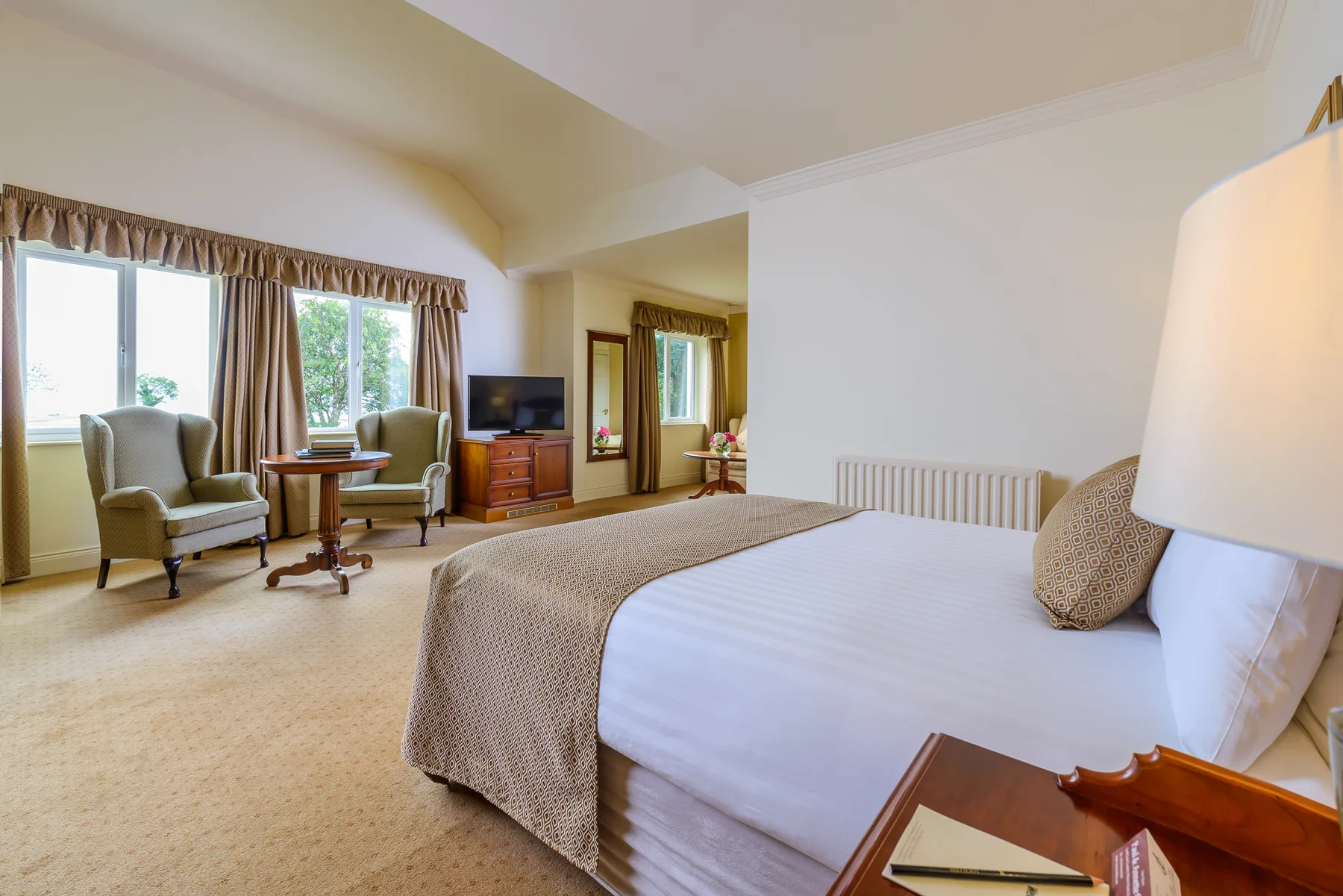 Loch Lein Country House accommodation