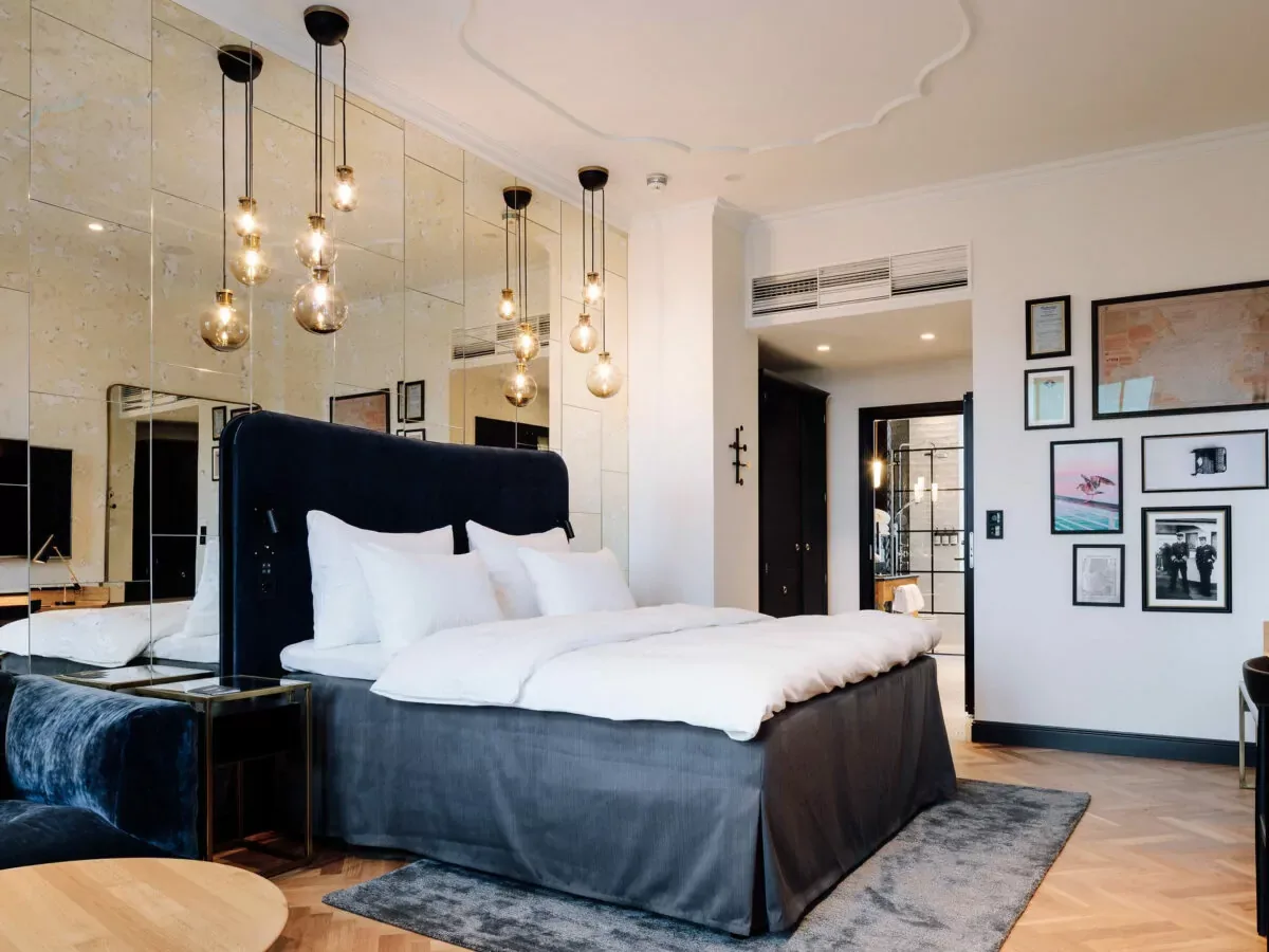 Amerikalinjen hotel room