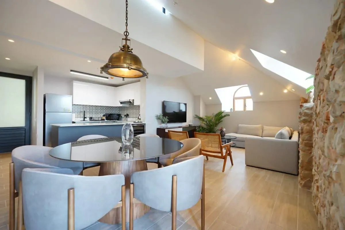 Deluxe 2BR in Casco Antiguo w/ Rooftop