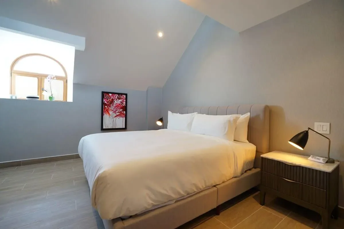Deluxe 2BR in Casco Antiguo w/ Rooftop