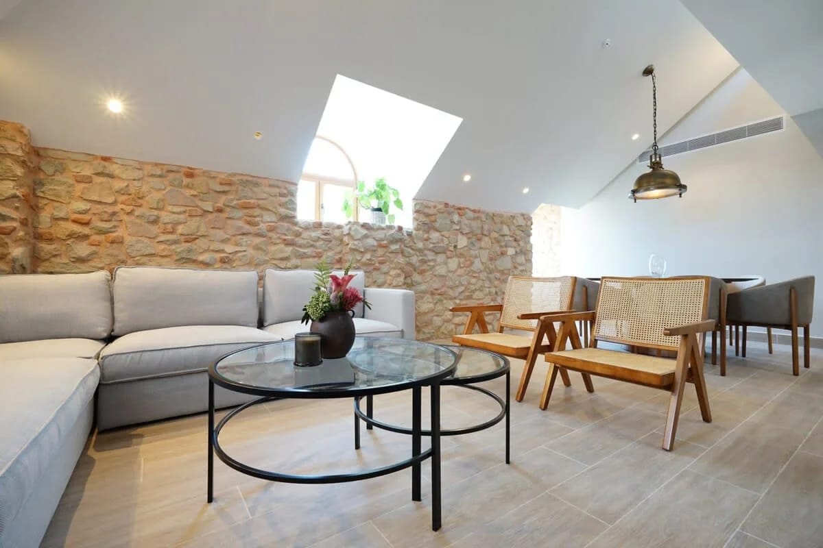 Deluxe 2BR in Casco Antiguo w/ Rooftop
