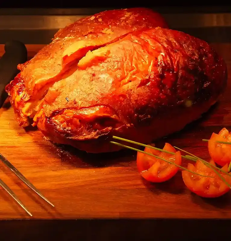 Servicio de carnes asadas cortadas al momento en el Killarney Court Hotel