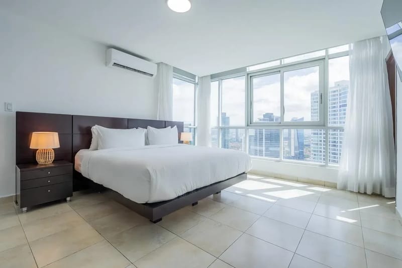 Upscale 2BR in Costa del Este w/ Balcony