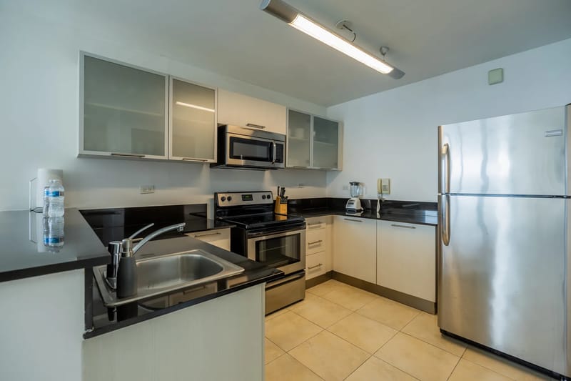 Upscale 2BR in Costa del Este w/ Balcony