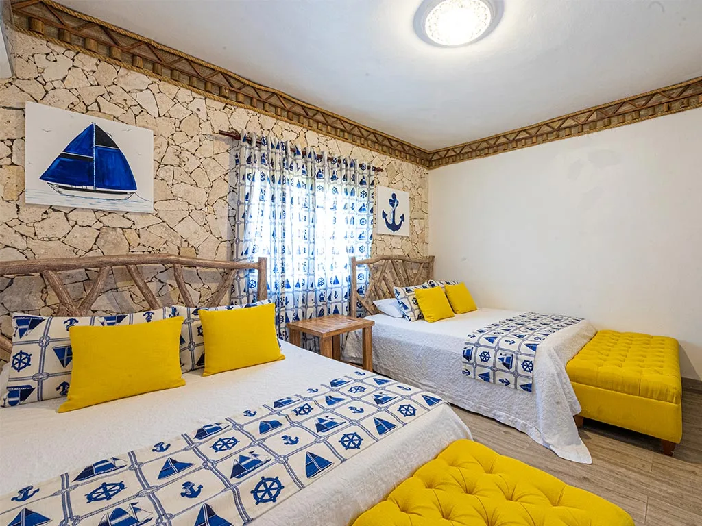 Eagle Quadruple Room