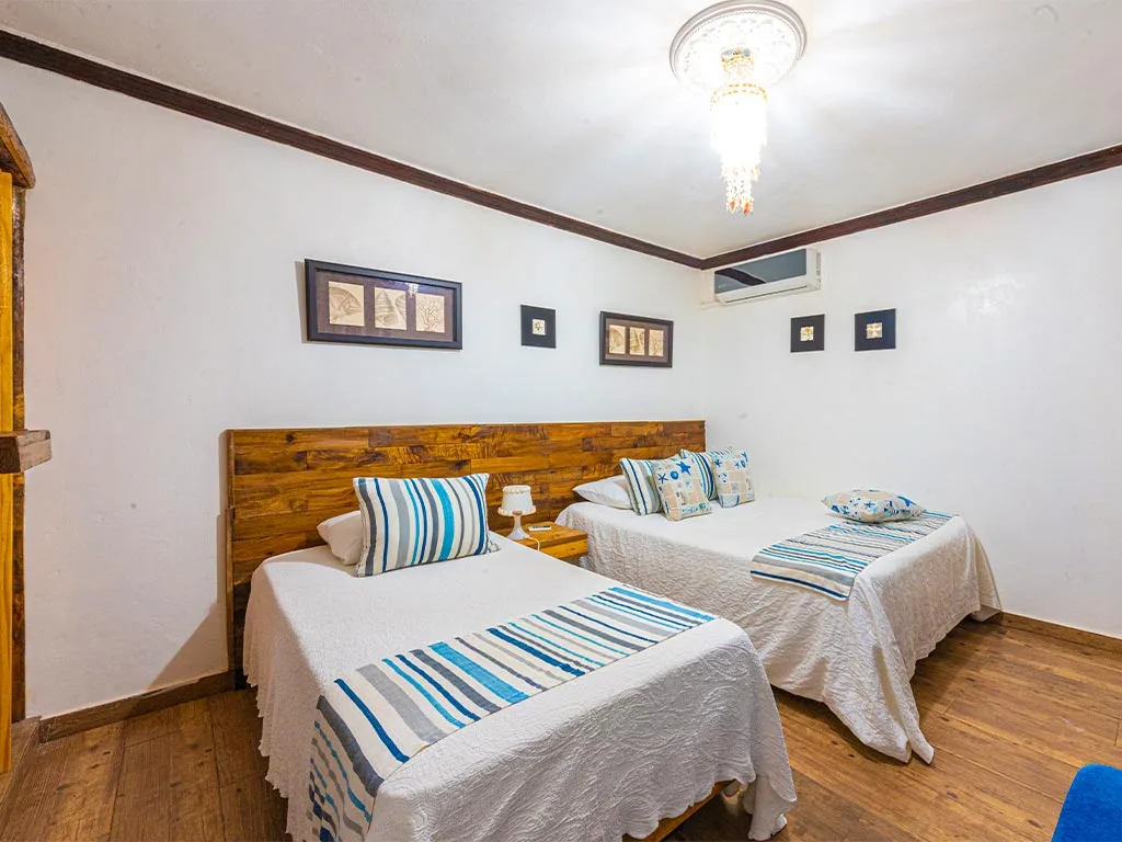 Eagle Triple Room