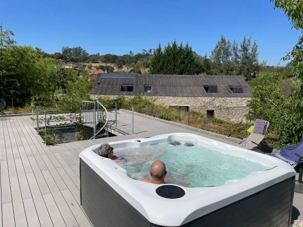 Jacuzzi