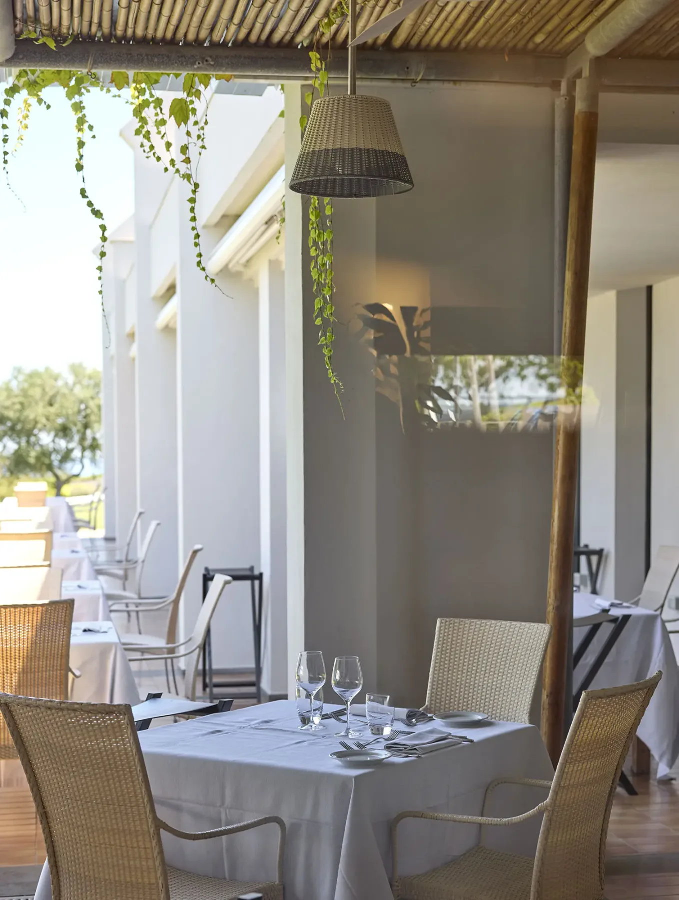 Hotel Emilia dining