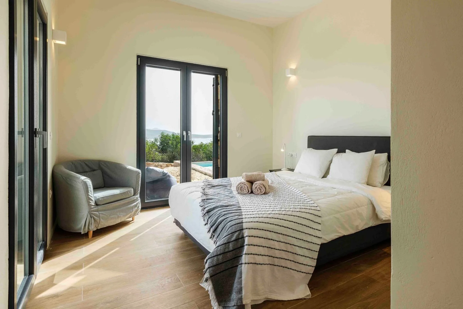 Antiparos luxury villa Pnoe in Saint George - 37