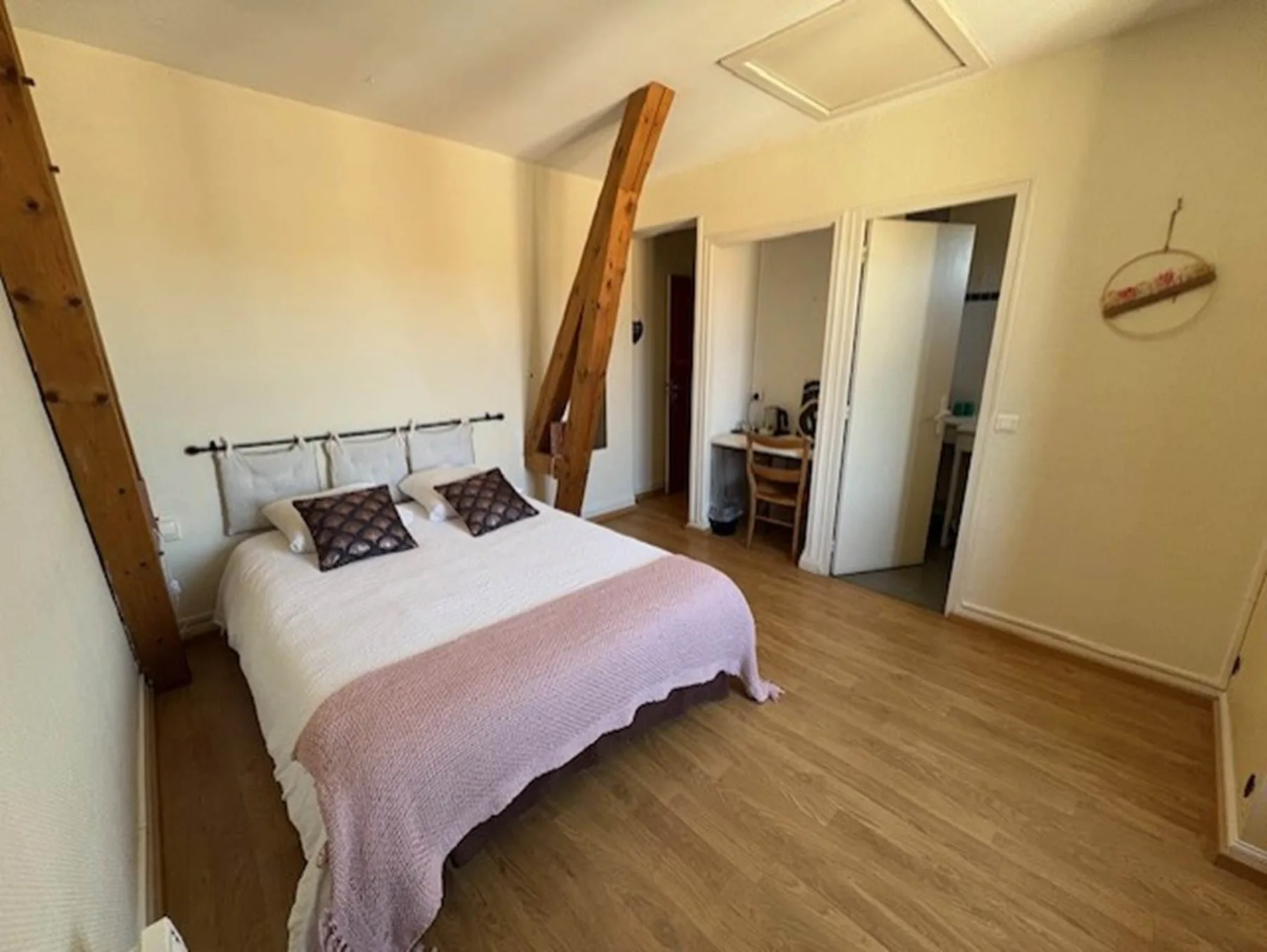 Room 12