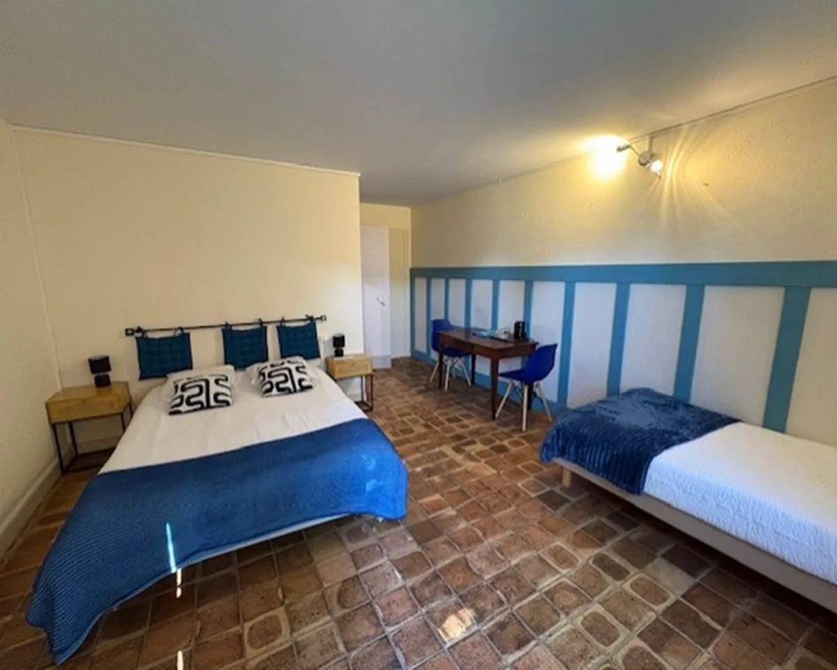 Room 16
