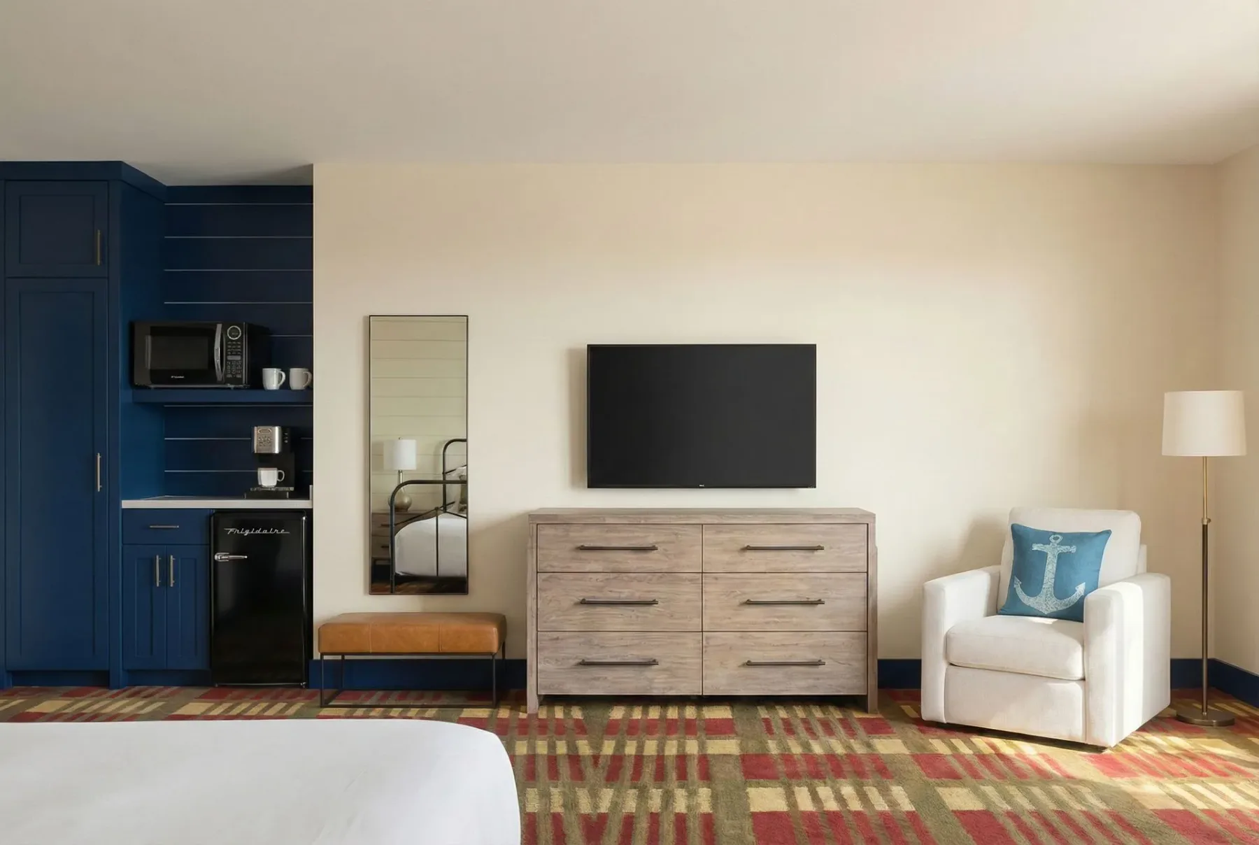 Guest room with bed and furnishings.