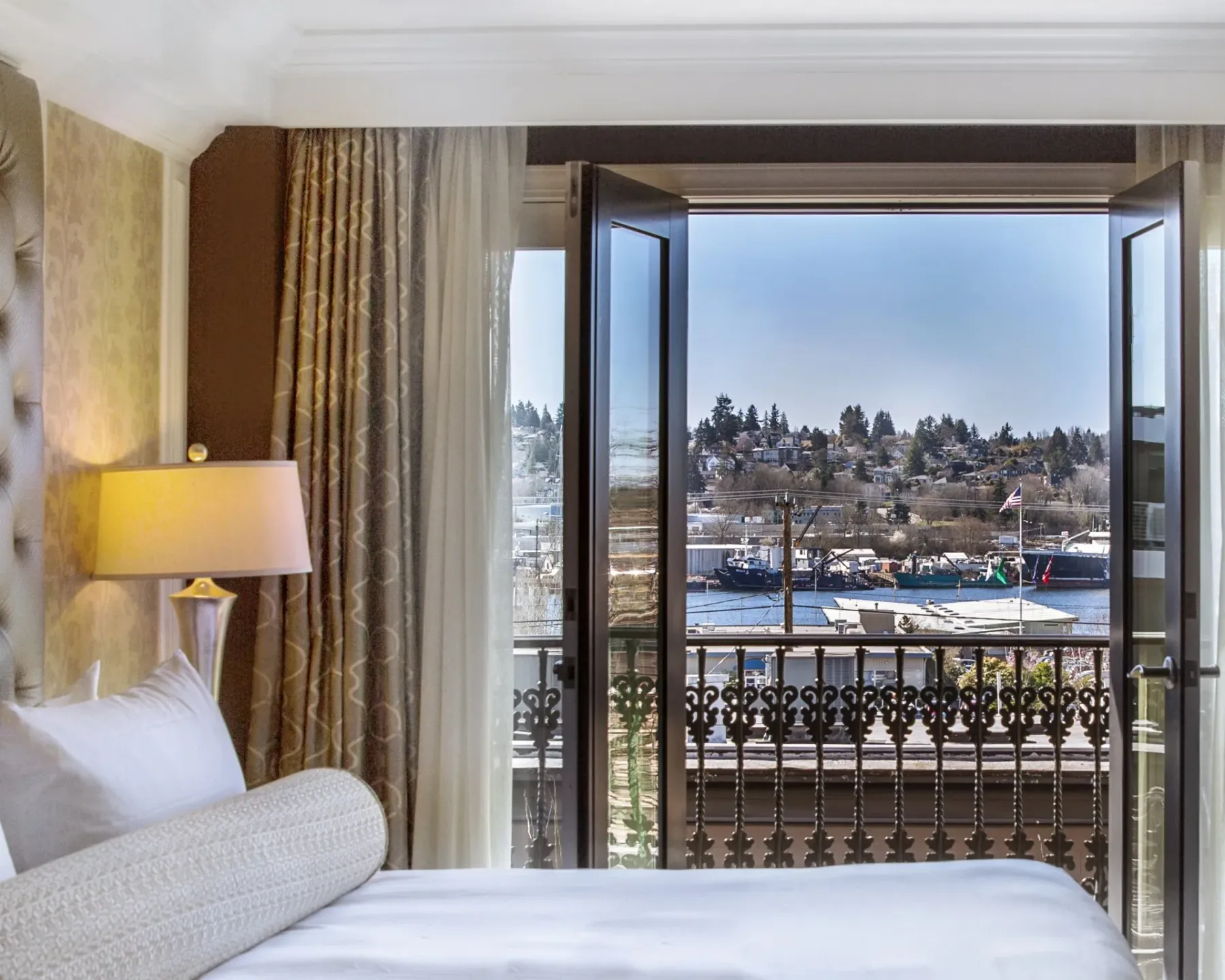 Hotel Ballard