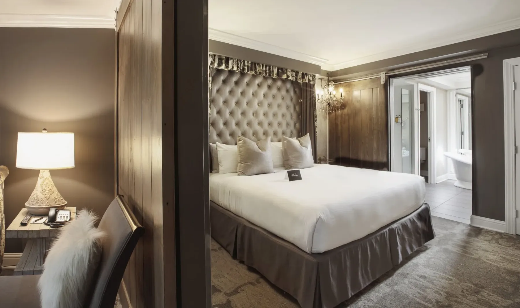 Hotel Ballard