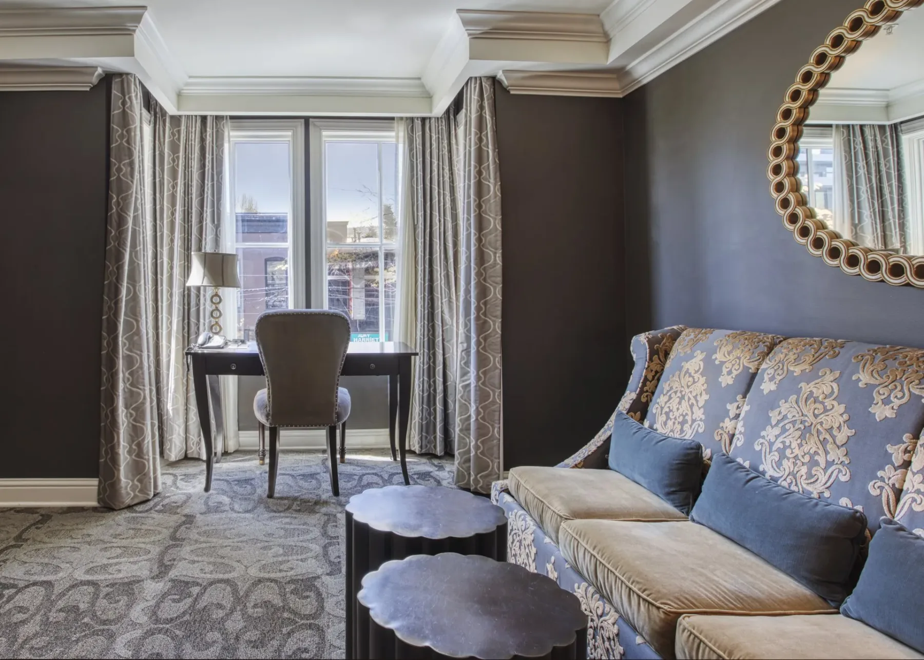 Hotel Ballard